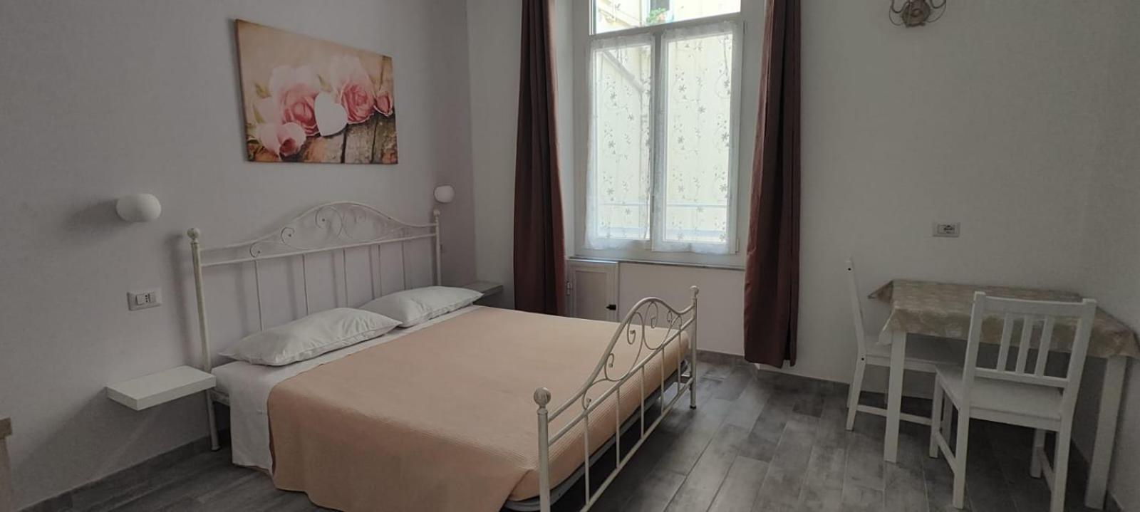 Le Quattro Stagioni Bed & Breakfast Генуа Екстериор снимка